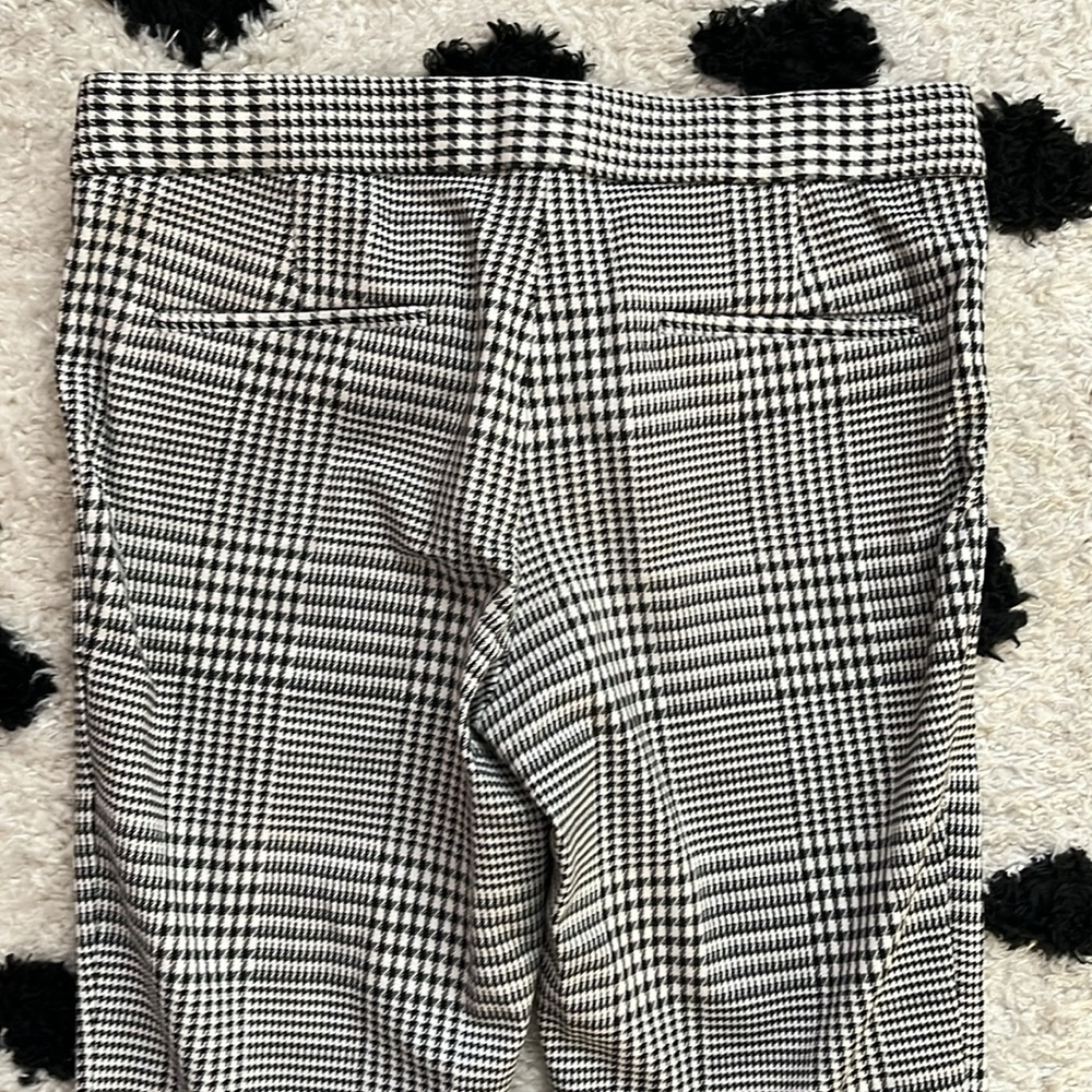 Amanda & Chelsea size 4 Black and White Houndstooth Pants - Picture 9 of 12